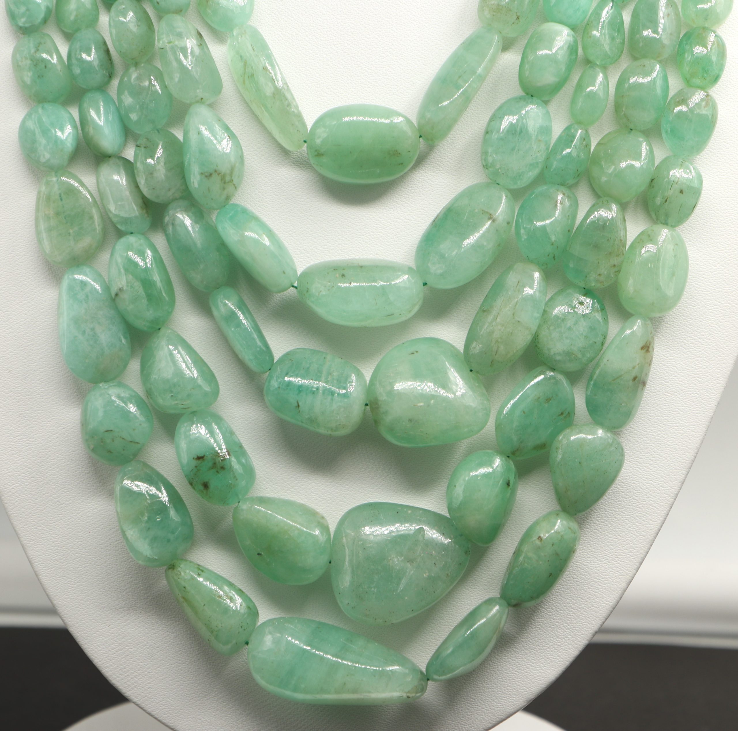 Green Emerald Smooth Tumble Gemstone Beads Semi Precious natural Emerald Nugget Shape, 8 Strand For Jewelry Making